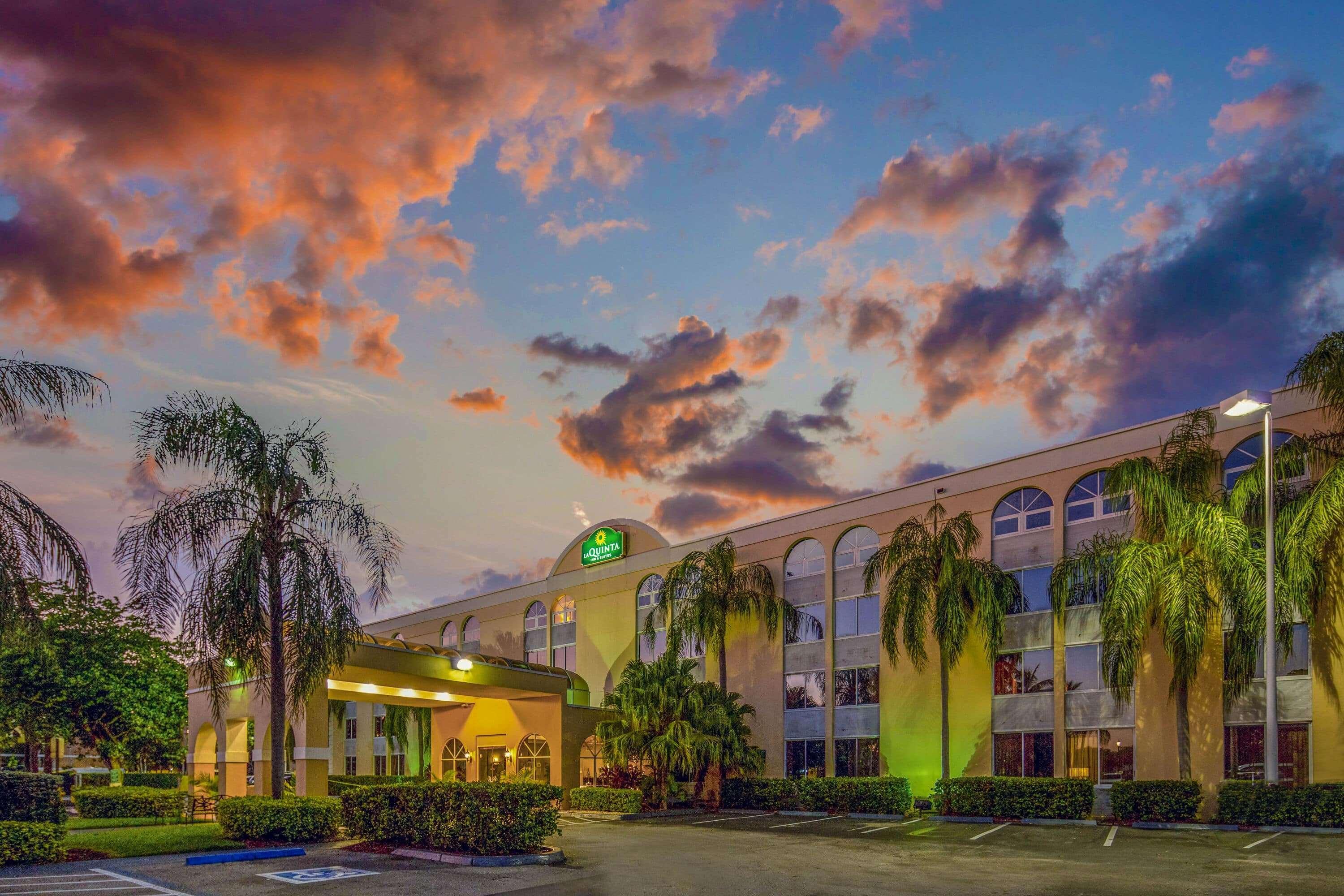 La Quinta By Wyndham Miami Lakes Luaran gambar